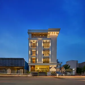 Grand Continent A Sarovar Portico Affiliate Hotel Mysore