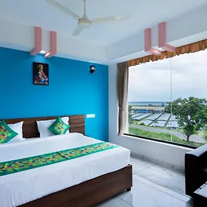 Treebo Airsuite Airport Hotel Kochi