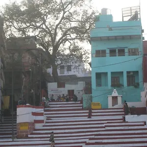 Kedareswar Bed & Breakfast Varanasi